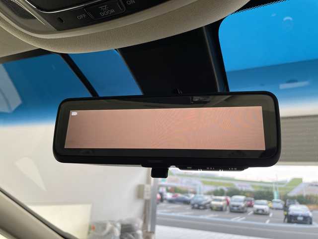 ホンダ オデッセイ ハイブリッド アブソルート ホンダセンシング 愛知県 2018(平30)年 4.1万km プレミアムヴィーナスブラックP ホンダセンシング/純正9型ナビ/両側パワースライドドア/レーダークルーズコントロール/全方位カメラ/パワーシート/コーナーセンサー/バックカメラ/ETC2.0/純正アルミホイール/インテリジェントミラー/リアオートエアコン/レーンキープアシスト/ドライブレコーダー/衝突軽減システム/フルセグ/CD DVD/Bluetooth/ステアリングスイッチ/スマートキー/プッシュスタート