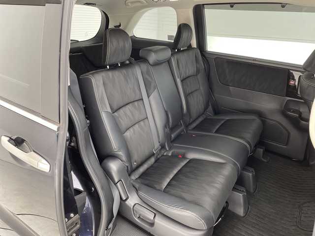 ホンダ オデッセイ ハイブリッド アブソルート ホンダセンシング 愛知県 2018(平30)年 4.1万km プレミアムヴィーナスブラックP ホンダセンシング/純正9型ナビ/両側パワースライドドア/レーダークルーズコントロール/全方位カメラ/パワーシート/コーナーセンサー/バックカメラ/ETC2.0/純正アルミホイール/インテリジェントミラー/リアオートエアコン/レーンキープアシスト/ドライブレコーダー/衝突軽減システム/フルセグ/CD DVD/Bluetooth/ステアリングスイッチ/スマートキー/プッシュスタート