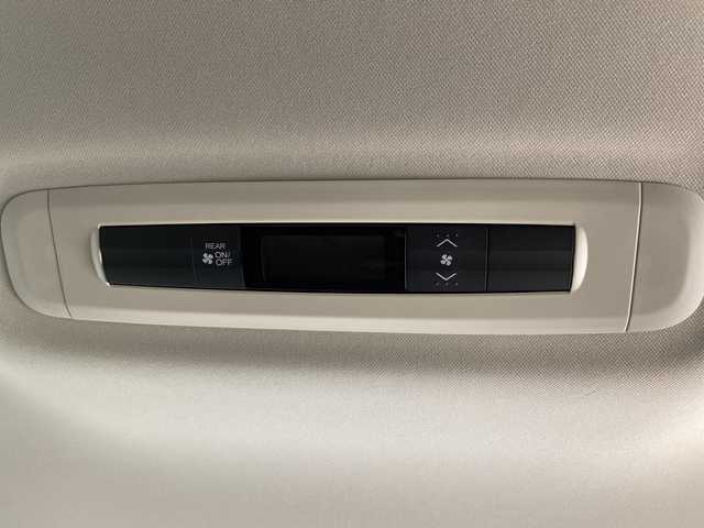 ホンダ オデッセイ ハイブリッド アブソルート ホンダセンシング 愛知県 2018(平30)年 4.1万km プレミアムヴィーナスブラックP ホンダセンシング/純正9型ナビ/両側パワースライドドア/レーダークルーズコントロール/全方位カメラ/パワーシート/コーナーセンサー/バックカメラ/ETC2.0/純正アルミホイール/インテリジェントミラー/リアオートエアコン/レーンキープアシスト/ドライブレコーダー/衝突軽減システム/フルセグ/CD DVD/Bluetooth/ステアリングスイッチ/スマートキー/プッシュスタート