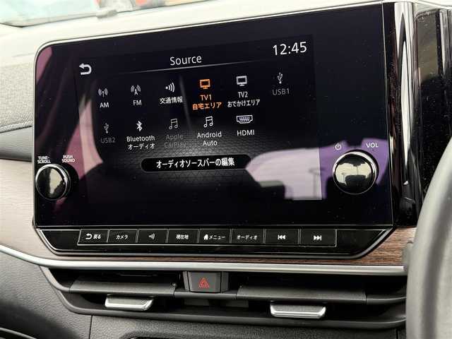 日産 オーラ G FOUR レザーエディション 道南・函館 2022(令4)年 0.8万km ピュアホワイトパール 純正9インチコネクトナビ/フルセグTV/バックカメラ/アラウンドビューモニター/BOSEパーソナルプラスサウンドシステム/ワイヤレス充電器/プロパイロット/LEDオートヘッドライト/全方位運転支援システム/踏み間違え防止アシスト/インテリジェントエマージェンシーブレーキ/標識認識機能/車線逸脱警報/後退時検知機能/SOSコール/レザーシート/シートヒーター/ステアリングヒーター/ETC2.0/禁煙車