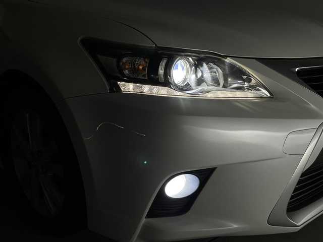 レクサス ＣＴ 200h バージョンC 群馬県 2014(平26)年 4.8万km ホワイトパールクリスタルシャイン L texシート（運転席ポジションメモリー/運転席・助手席ヒーター付）/＝＝＝＝＝/純正7インチナビ/・AM/FM/CD/DVD/Blu-ray/SD/USB/AUX/Bluetooth/フルセグTV/バックカメラ/クルーズコントロール/純正ビルトインETC/前後ドライブレコーダー/プッシュスタート/スマートキー