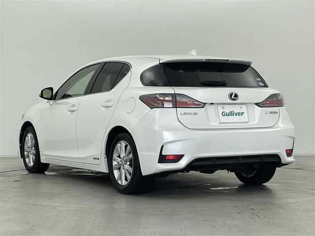 レクサス ＣＴ 200h バージョンC 群馬県 2014(平26)年 4.8万km ホワイトパールクリスタルシャイン L texシート（運転席ポジションメモリー/運転席・助手席ヒーター付）/＝＝＝＝＝/純正7インチナビ/・AM/FM/CD/DVD/Blu-ray/SD/USB/AUX/Bluetooth/フルセグTV/バックカメラ/クルーズコントロール/純正ビルトインETC/前後ドライブレコーダー/プッシュスタート/スマートキー