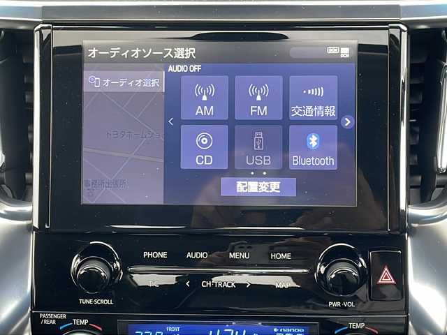 トヨタ アルファード S Cパッケージ 長野県 2022(令4)年 2.6万km ホワイトパールクリスタルシャイン 純正９型ナビ機能付きディスプレイオーディオ(AM/FM/BT/TV/DVD/USB/AppleCarPlay)/ツインムーンルーフ/12.1型後席フリップダウンモニター/フルセグTV/純正ビルトインETC/純正ドライブレコーダー/バックカメラ/両側電動スライドドア/電動パワーバックドア/AC100Vアクセサリーコンセント/助手席＋後列オットマン/後席サンシェード/追従型クルーズコントロール/シーケンシャルターンランプ/三眼LEDヘッドライト/オートライト/アダプティブハイビーム/アダプティブフロントライティングシステム/フォグランプ/純正フロアマット/純正18インチアルミホイール/レザーシート(シートヒーター、エアシート)/電子パーキング/革巻きステアリング/ステアリングスイッチ/ステアリングヒーター/トヨタセーフティセンス/プリクラッシュセーフティ/ロードサインアシスト/レーントレーシングアシスト/ブラインドスポットモニター/パーキングサポートブレーキ/リヤクロストラフィックアラート/先行車発進告知/前後クリアランスソナー/スマートキー/スペアキー/スペアタイヤ