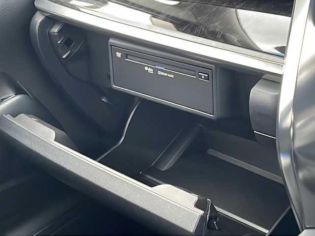 トヨタ アルファード S Cパッケージ 長野県 2022(令4)年 2.6万km ホワイトパールクリスタルシャイン 純正９型ナビ機能付きディスプレイオーディオ(AM/FM/BT/TV/DVD/USB/AppleCarPlay)/ツインムーンルーフ/12.1型後席フリップダウンモニター/フルセグTV/純正ビルトインETC/純正ドライブレコーダー/バックカメラ/両側電動スライドドア/電動パワーバックドア/AC100Vアクセサリーコンセント/助手席＋後列オットマン/後席サンシェード/追従型クルーズコントロール/シーケンシャルターンランプ/三眼LEDヘッドライト/オートライト/アダプティブハイビーム/アダプティブフロントライティングシステム/フォグランプ/純正フロアマット/純正18インチアルミホイール/レザーシート(シートヒーター、エアシート)/電子パーキング/革巻きステアリング/ステアリングスイッチ/ステアリングヒーター/トヨタセーフティセンス/プリクラッシュセーフティ/ロードサインアシスト/レーントレーシングアシスト/ブラインドスポットモニター/パーキングサポートブレーキ/リヤクロストラフィックアラート/先行車発進告知/前後クリアランスソナー/スマートキー/スペアキー/スペアタイヤ