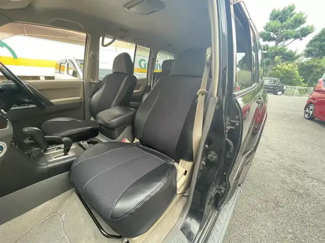 三菱 パジェロ HDDナビエディション 静岡県 2003(平15)年 17.1万km ピレネーブラック ワンオーナー/純正HDDナビ/DVD/CD/MSV/バックカメラ/社外LEDヘッドライト/ETC/ハーフレザー調シートカバー/背面タイヤ/キーレス /スペアキー/保証書/取扱説明書/H24/25/26/27/28/30/　R1/2/3/4/5/6点検記録簿有