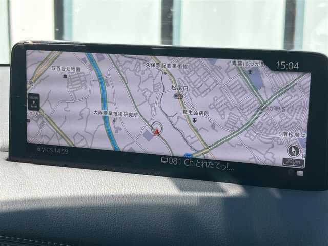 マツダ ＣＸ－８ XD Lパッケージ 大阪府 2022(令4)年 1.8万km スノーフレイクホワイトパールマイカ 純正ナビ/  フルセグTV/Bluetooth/USB/全方位モニター/ＢＯＳＥサウンド/ターボ車/衝突軽減ブレーキ/横滑り防止装置/コーナーセンサー/ＢＳＭ/サンルーフ/全席シートヒーター/ヘッドアップディスプレイ/電動リアゲート/前席パワーシート（運転席メモリー付き）/レーダークルーズコントロール/レーンキープアシスト/アイドリングストップ/前後ドライブレコーダー/オートマチックハイビーム/ワイヤレス充電/純正19インチアルミホイール/純正フロアマット/プッシュスタート/スマートキー/ルーフレール/ＬＥＤ/ＥＴＣ