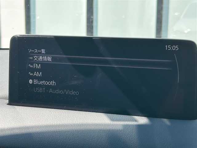 マツダ ＣＸ－８ XD Lパッケージ 大阪府 2022(令4)年 1.8万km スノーフレイクホワイトパールマイカ 純正ナビ/  フルセグTV/Bluetooth/USB/全方位モニター/ＢＯＳＥサウンド/ターボ車/衝突軽減ブレーキ/横滑り防止装置/コーナーセンサー/ＢＳＭ/サンルーフ/全席シートヒーター/ヘッドアップディスプレイ/電動リアゲート/前席パワーシート（運転席メモリー付き）/レーダークルーズコントロール/レーンキープアシスト/アイドリングストップ/前後ドライブレコーダー/オートマチックハイビーム/ワイヤレス充電/純正19インチアルミホイール/純正フロアマット/プッシュスタート/スマートキー/ルーフレール/ＬＥＤ/ＥＴＣ