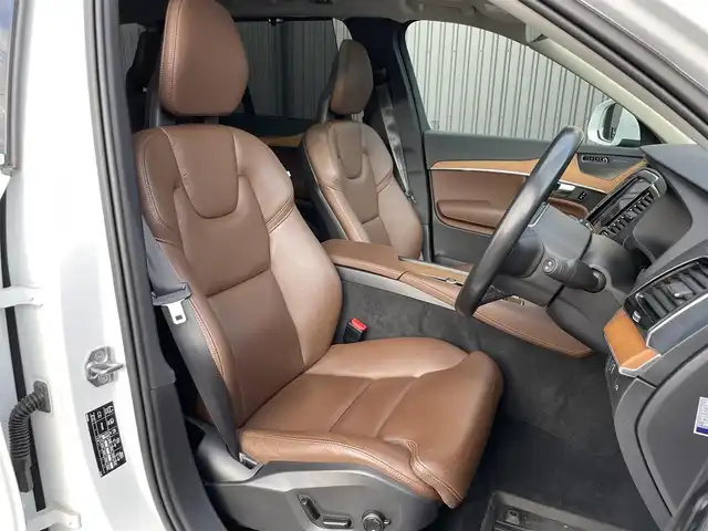 ボルボ ＸＣ９０ B5 AWD ノルディックED 福島県 2020(令2)年 3.8万km クリスタルホワイトP 特別仕様車/パノラマサンルーフ/HarmanKardon/アダプティブクルーズコントロール/ブラインドスポットモニター/レーン・キーピング・エイド/レーン・チェンジ・マージ・エイド/フル・アクティブ・ハイビーム/インテリセーフ/茶革シート/シートヒーター(全席)/パワーシート/パワーリアゲート/フットオープナー/純正ナビ(BT/USB/CD)/AppleCarPlay/フルセグTV/バックカメラ/360°/純正20AW/オートホールド/ドライブレコーダー(前後)/ETC/取扱説明書/保証書/スペアキー