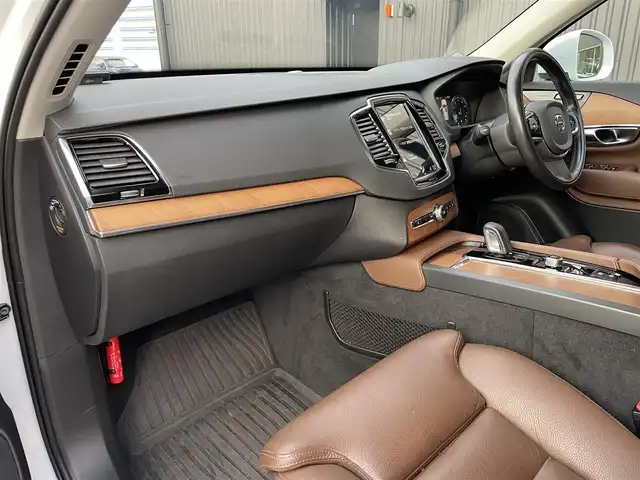 ボルボ ＸＣ９０ B5 AWD ノルディックED 福島県 2020(令2)年 3.8万km クリスタルホワイトP 特別仕様車/パノラマサンルーフ/HarmanKardon/アダプティブクルーズコントロール/ブラインドスポットモニター/レーン・キーピング・エイド/レーン・チェンジ・マージ・エイド/フル・アクティブ・ハイビーム/インテリセーフ/茶革シート/シートヒーター(全席)/パワーシート/パワーリアゲート/フットオープナー/純正ナビ(BT/USB/CD)/AppleCarPlay/フルセグTV/バックカメラ/360°/純正20AW/オートホールド/ドライブレコーダー(前後)/ETC/取扱説明書/保証書/スペアキー