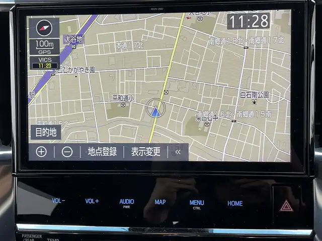 トヨタ アルファード S Cパッケージ 道央・札幌 2019(平31)年 2.5万km ホワイトパールクリスタルシャイン ・４WD/・ワンオーナー/・衝突軽減ブレーキ/・寒冷地仕様/・両側パワースライドドア/・レザーシート/・純正ナビ/　CD＆DVD＆BT＆TV/・バックカメラ/・コーナーセンサー/・レーンキープアシスト/・レーダークルーズコントロール/・パワーバックドア/・フリップダウンモニター/・パワーシート/・ブラインドスポットモニター/・デジタルインナーミラー/・純正エンジンスターター/・前後ドライブレコーダー/・シートヒーター/・アイドリングストップ/・プッシュスタート/・スマートキー/・オートエアコン/・オートライト/・オートリトラミラー/・レインセンサーワイパー/・MT付きAT/・ステアリングヒーター/・ビルトインETC/・社外AW＆冬タイヤ積込/　215/65/16  2019年製　4分山/・純正フロアマット/・ドアバイザー/・ウィンカーミラー/・フォグライト