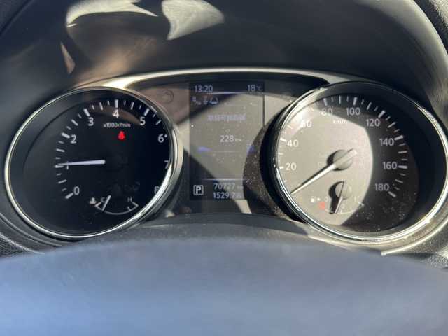 日産 エクストレイル 20X エマージェンシーブレーキ 千葉県 2014(平26)年 7.1万km ローズレッドパール 純正ナビ/CD/DVD/フルセグTV/Bluetooth/前方ドライブレコーダー/全方位カメラ/レーンキープアシスト/横滑り防止装置/盗難防止装置/衝突軽減ブレーキ/オートライト/プッシュスタート/スマートキー/スペアキー１本/保証書/取扱説明書