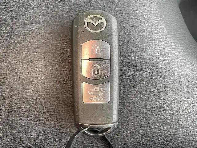 マツダ アクセラ 15S ツーリング 滋賀県 2015(平27)年 9.2万km メテオグレーマイカ 純正ナビ/・Bluetooth/フルセグ/・CD/DVD/バックカメラ/革巻きステアリング/ステアリングリモコン/パドルシフト/ETC/クルーズコントロール/スマートシティブレーキサポート/ヘッドアップディスプレイ/ブラインドスポットモニター/HIDオートライト/スマートキー