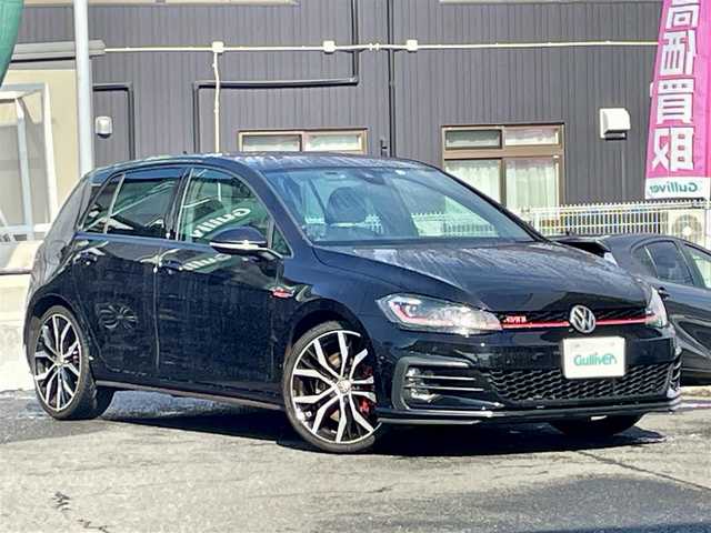 フォルクスワーゲン ゴルフ ＧＴＩ パフォーマンス 宮城県 2020(令2)年 1.8万km ディープブラックパールエフェクト バーチャルコクピット/純正9型ディスプレイナビ/ジェスチャーコントロール/CD/DVD／Bluetooth）/TVチューナー（ワンセグ）/バックカメラ/プリクラッシュセーフティ/レーンキープアシストシステム/パークディスタンスコントロール/リアトラフィックアラート/アイドリングストップ/全車速追従アダプティブクルーズコントロール/前後コーナーセンサー/ビルトインETC2.0/社外レーダー装置/LEDヘッドライト/オートライト/ロゴ入レッドキャリパー/スマートキー＆プッシュスタート/取扱説明書/保証書/記録簿/純正19インチAW付き夏タイヤ