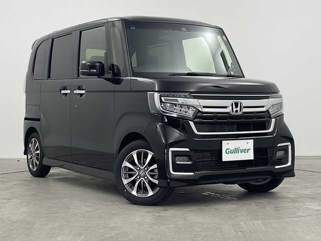 ホンダ Ｎ ＢＯＸ カスタム L 三重県 2022(令4)年 1.1万km クリスタルブラックパール 禁煙車/純正ナビ/・CD/DVD/Bluetooth/フルセグ/USB/iPOd/SD/ホンダセンシング/レーダークルーズコントロール/前席シートヒーター/バックカメラ/LEDヘッドライト/片側パワースライドドア/電動パーキング/ステアリングスイッチ/ETC/純正14インチAW