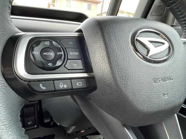 ダイハツ タント カスタム RS スタイルセレクション 静岡県 2021(令3)年 2.2万km ブラックマイカメタリック/シャイニングホワイトパール ●純正ナビ/(フルセグ/CD/DVD/Bluetooth)/(NSZN-Y71DS)/●全方位カメラ/●ブラックハーフレザーシート/●前席シートヒーター/●レーダークルーズコントロール/●レーンキープアシスト/●衝突軽減ブレーキ/●後方コーナーセンサー/●アイドリングストップ/●LEDライト/●オートライト/●フォグランプ/●革巻きステアリング/●ステアリングスイッチ/●ETC/●前方ドライブレコーダー/●フロアマット/●ドアバイザー/●電動格納ウインカーミラー/●プッシュスタート/●スマートキー/●スペアキー×1/●純正15インチアルミホイール/●W＋サイド＋カーテンSRS＋ABS/●保証書/●取扱説明書