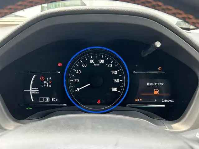 ホンダ ヴェゼル ハイブリッド 奈良県 2016(平28)年 2.6万km モルフォブルーP フルセグナビ　/Ｂｌｕｅｔｏｏｔｈ　/ＨＤＭＩ　/電動パーキングブレーキ　/ブレーキホールド機能　/ＵＳＢ入力端子　/レーダークルーズコントロール　/バックカメラ　/前席シートヒーター　/ＬＥＤヘッドライト