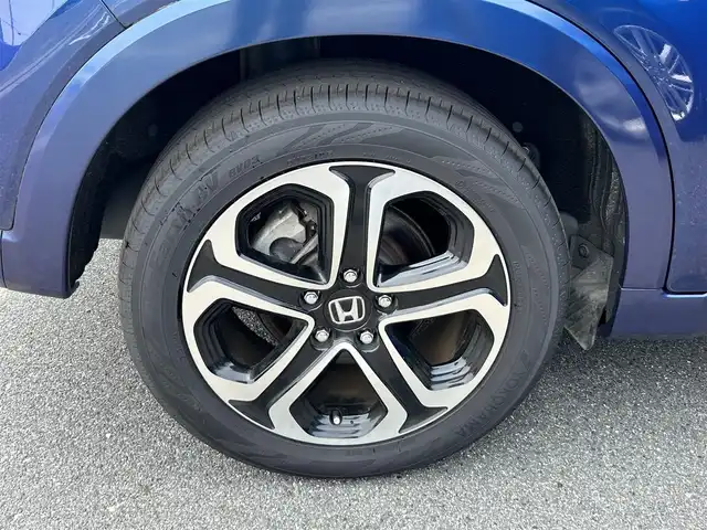 ホンダ ヴェゼル ハイブリッド 奈良県 2016(平28)年 2.6万km モルフォブルーP フルセグナビ　/Ｂｌｕｅｔｏｏｔｈ　/ＨＤＭＩ　/電動パーキングブレーキ　/ブレーキホールド機能　/ＵＳＢ入力端子　/レーダークルーズコントロール　/バックカメラ　/前席シートヒーター　/ＬＥＤヘッドライト