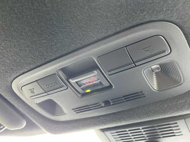 トヨタ ＧＲヤリス RZ ハイパフォーマンス 兵庫県 2024(令6)年 0.1万km プラチナホワイトパールマイカ 純正ナビ（AM/FM/BT)/・フルセグTV/衝突軽減システム/パーキングアシスト/横滑り防止/追従付きクルーズコントロール/ステアリングヒーター/ステアリングスイッチ/オートライト/ヘッドライトレベライザー/ビルトインETC2.0/パドルシフト/シートヒーター/ドライブレコーダー