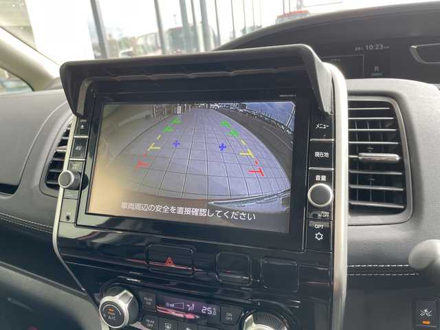 日産 セレナ ハイウェイスター プロパイロットED 愛知県 2017(平29)年 4.9万km マルーンレッド 2トーン プロパイロット/純正9型ナビ/フリップダウンモニター/両側パワースライドドア/クルーズコントロール/バックカメラ/コーナーセンサー/純正アルミホイール/LEDヘッドライト/オートライト/ドライブレコーダー/ETC/イージーオープン機能/衝突軽減システム/フルセグ/CD DVD/ステアリングスイッチ/スマートキー/プッシュスタート