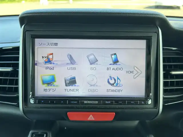ホンダ Ｎ ＢＯＸ カスタム G Lパッケージ 鹿児島県 2015(平27)年 9.7万km プレミアムディープロッソパール 社外ナビ/　　CD/DVD/BT/フルセグ/バックカメラ/左側パワースライド/オートライト/純正14インチアルミホイール/アイドリングストップ/リアシートスライド/シートバックテーブル/オートリトラミラー/リア席サンシェード/ワンタッチウィンカー/スマートキー