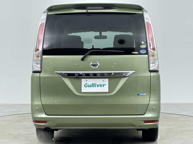 日産 セレナ 20G 道央・札幌 2011(平23)年 3.3万km ナチュラルハーブ ・4WD/・寒冷地仕様/・純正ナビ&CD&DVD&BT&SD&TV&USB/・両側パワースライドドア/・バックカメラ/・クルーズコントロール/・コーナーセンサー/・盗難防止装置/・横滑り防止装置/・ビルトインETC/・3列シート/・ドアミラーヒーター/・電動格納ミラー/・プッシュスタート/・HIDヘッドライト/・オートライト/・スマートキー