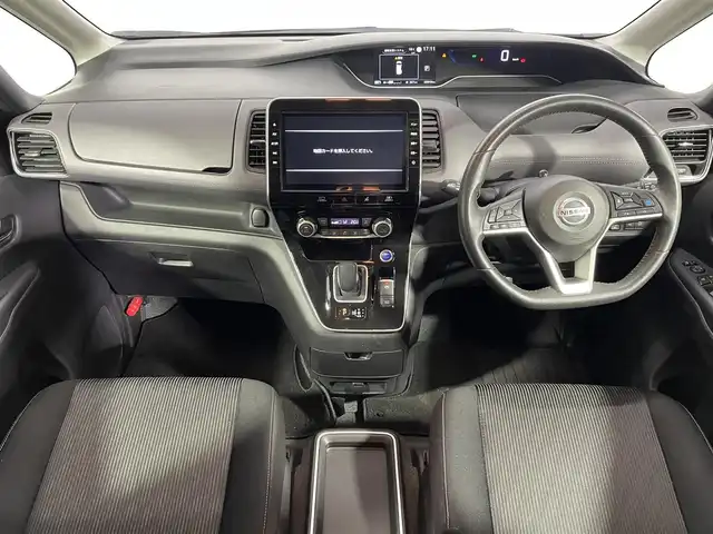 日産 セレナ e－パワー ハイウェイスター V 大阪府 2020(令2)年 6.9万km ダークメタルグレー プロパイロット　純正ナビ　全周囲カメラ　Bluetooth　フルセグTV DVD再生　衝突軽減ブレーキ　レーンキープアシスト　ETC 両側パワースライドドア　ドライブレコーダー　BSM オートライト　LEDヘッドライト　スマートキー