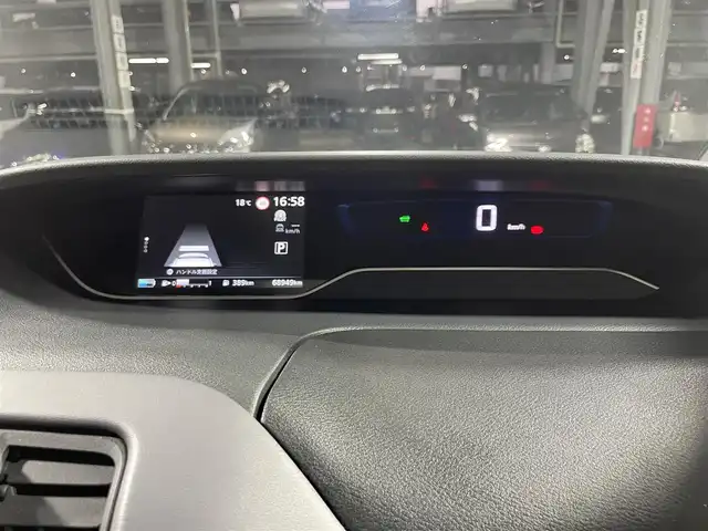 日産 セレナ e－パワー ハイウェイスター V 大阪府 2020(令2)年 6.9万km ダークメタルグレー プロパイロット　純正ナビ　全周囲カメラ　Bluetooth　フルセグTV DVD再生　衝突軽減ブレーキ　レーンキープアシスト　ETC 両側パワースライドドア　ドライブレコーダー　BSM オートライト　LEDヘッドライト　スマートキー