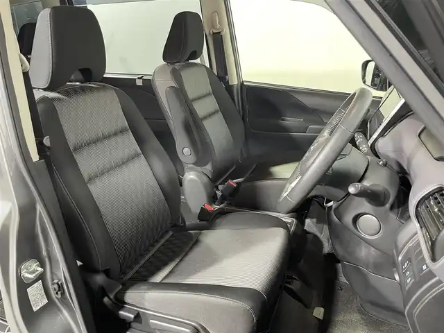 日産 セレナ e－パワー ハイウェイスター V 大阪府 2020(令2)年 6.9万km ダークメタルグレー プロパイロット　純正ナビ　全周囲カメラ　Bluetooth　フルセグTV DVD再生　衝突軽減ブレーキ　レーンキープアシスト　ETC 両側パワースライドドア　ドライブレコーダー　BSM オートライト　LEDヘッドライト　スマートキー