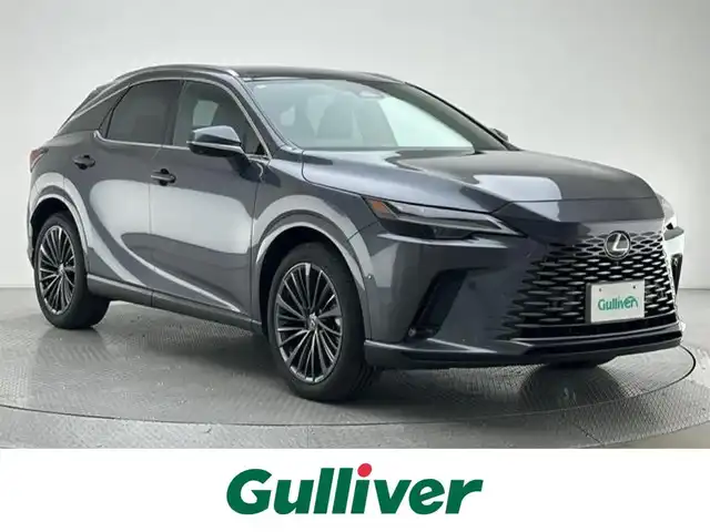 レクサス ＲＸ 350h バージョンL 兵庫県 2024(令6)年 0.9万km ソニッククロム ・純正メモリナビ/・全方位カメラ/・前後ドライブレコーダー/・ビルドインETC2.0/・全席シートヒーター/・全席シートエアコン/・デジタルインナーミラー/・ハンドルヒーター/・全席メモリー付きパワーシート/・レザーシート/・パドルシフト/・パワーバックドア/・ヘッドアップディスプレイ/・プリクラッシュセーフティ/・レーンディパーチャーアラート/・レーンチェンジアシスト/・プロアクティブドライビングアシスト/・クリアランスソナー/・BSM/・電子パーキングブレーキ/・オートホールド/・オートライト/・オートマチックハイビーム/・LEDヘッドライト/・LEDフォグランプ