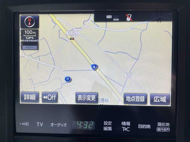 トヨタ クラウン ハイブリッド アスリートG 千葉県 2017(平29)年 5.5万km ダークブルーマイカ 【ジャパンカラーセレクションパッケージ】/白レザーシート/純正メーカーオプションSDナビ【B9124】/・CD/DVD/Blu-ray/MSV/Bluetooth/フルセグ/バックカメラ/前席パワーシート/前席シートヒーター/前席シートベンチレーション/トヨタセーフティーセンス/・プリクラッシュセーフティー/・レーンディパーチャーアラート/・オートマチックハイビーム/・アダプティブクルーズコントロール/・ブラインドスポットモニター/ステアリングヒーター/スマートキー/純正18インチアルミホイール/LEDヘッドライト/フォグランプ/ビルトインETC/サイド＆カーテンエアバッグ/ニーエアバッグ