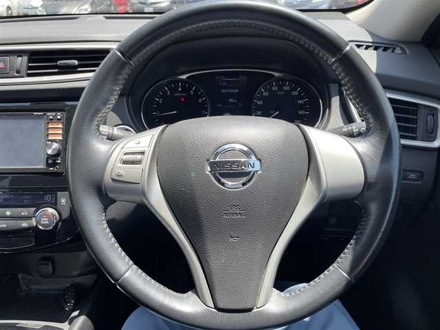 日産 エクストレイル 20X 静岡県 2014(平26)年 15.3万km ブリリアントホワイトパール 純正メモリナビ・フルセグTV/DVD/CD/SD/USB/Bluetooth/バックカメラ/純正17インチアルミホイール/エマージェンシーブレーキ/アイドリングストップ/カプロンシート/前席シートヒーター/LEDライト/スマートキー/プッシュスタート/新車時保証書/取扱説明書