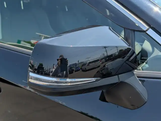 トヨタ ＲＡＶ４ アドベンチャー オフロードPKG 福井県 2022(令4)年 0.3万km アティチュードブラックマイカ ワンオーナー車/R・Fフォグ/寒冷地仕様/LEDヘッドライト/４WD/ステアリングヒーター/全車速追従機能付クルーズコントロール/前後コーナーセンサー/バックカメラ/運転席パワーシート/パイオニア9インチメモリナビ/フルセグテレビ/ビルトインETC/オートホールド/アイドリングストップ/衝突被害軽減システム/レーンキープアシスト/横滑り防止装置/盗難防止装置/ダブル＋サイドエアバッグ/カーテンエアバッグ