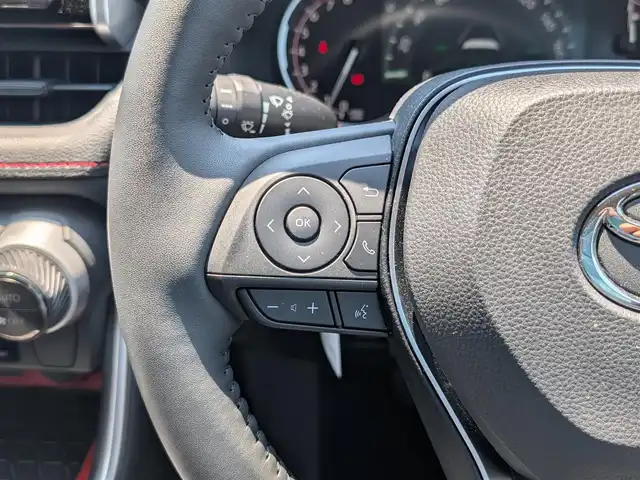 トヨタ ＲＡＶ４ アドベンチャー オフロードPKG 福井県 2022(令4)年 0.3万km アティチュードブラックマイカ ワンオーナー車/R・Fフォグ/寒冷地仕様/LEDヘッドライト/４WD/ステアリングヒーター/全車速追従機能付クルーズコントロール/前後コーナーセンサー/バックカメラ/運転席パワーシート/パイオニア9インチメモリナビ/フルセグテレビ/ビルトインETC/オートホールド/アイドリングストップ/衝突被害軽減システム/レーンキープアシスト/横滑り防止装置/盗難防止装置/ダブル＋サイドエアバッグ/カーテンエアバッグ