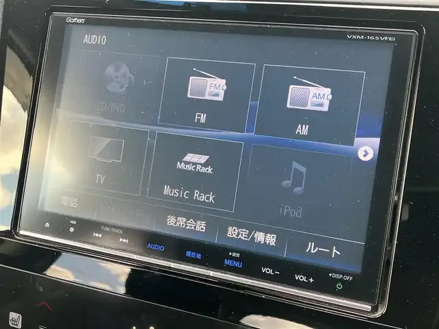 ホンダ シャトル ハイブリッド Z スタイルエディション 道南・函館 2016(平28)年 4.7万km ティンテッドシルバーM /純正ナビ//フルセグTV//バックカメラ//ドライブレコーダー//寒冷地仕様//シートヒーター//衝突軽減ブレーキ//ETC//クルーズコントロール//オートライト//LEDヘッドライト//ハーフレザーシート