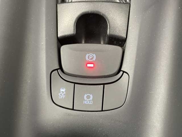 トヨタ Ｃ－ＨＲ S－T LEDエディション 福島県 2018(平30)年 7万km センシュアルレッドマイカ /禁煙車//4WD//ターボ//レーダークルーズコントロール//衝突軽減システム//レーンキープアシスト//バックモニター//ビルトインETC//純正ナビ//Bluetooth//フルセグテレビ//純正フロアマット//LEDヘッドライト//オートハイビーム//純正アルミホイール//ステアリングスイッチ//エンジンスターター//スマートキー//プッシュスタート//スペアキー