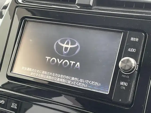 トヨタ プリウス S ツーリングセレクション 福岡県 2017(平29)年 4.8万km シルバーM トヨタセーフティセンス/PCS/LDA/純正ナビ（ＮＳＺＴ－Ｗ６６Ｔ）/フルセグTV/CD/DVD/BT/HDMI/SD/AM/FM/バックカメラ/黒革シート/前席シートヒーター/ＬＥＤオートライト/フォグランプ/オートハイビーム/レーダークルーズコントロール/ビルトインETC2.0/ステアリングリモコン/スマートキー/プッシュスタート