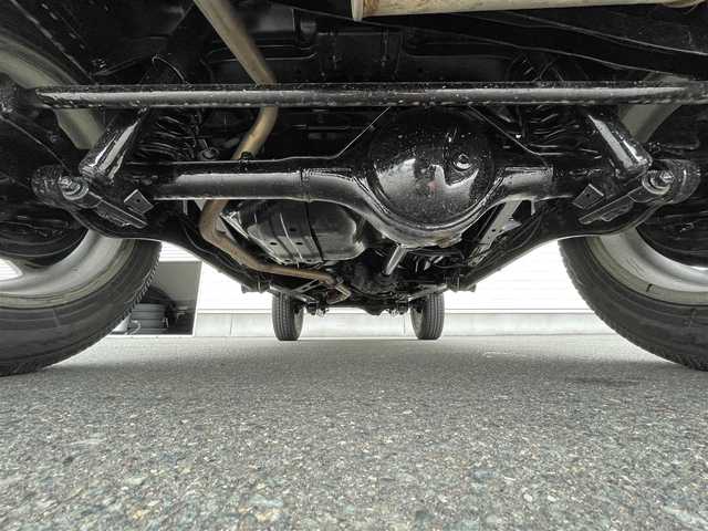 スズキ ジムニー ランドベンチャー 岩手県 2007(平19)年 4.7万km パールホワイト 禁煙車/4WD（切替）/5MT/シートヒーター/ルーフレール/カロッツェリア1DINオーディオ/→CD/FM/AM/パワーウィンドウ/〇純正フロアマット/〇ドアバイザー/夏タイヤAW車載/フォグライト