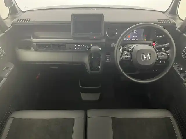 ホンダ Ｎ ＢＯＸ カスタム ターボ 愛知県 2024(令6)年 0.2万km メテオロイドグレーメタリック ホンダセンシング　両側パワースライドドア　ホンダコネクトナビ装着パッケージ　シートヒーター　電動パーキングブレーキ　衝突軽減装置　追従クルコン　黒ハーフレザー　ＬＥＤオートライト　リアシェード　禁煙車
