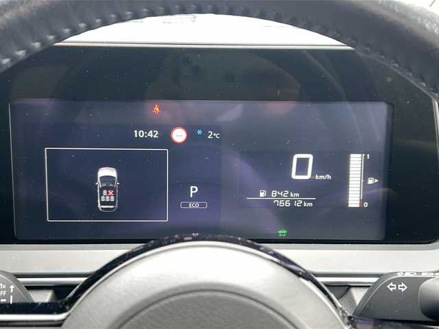 日産 ノート X FOUR 秋田県 2023(令5)年 7.7万km ダークメタルグレー ディスプレイオーディオ/AppleCarPlay/AndroidAuto/BT、TV、HDMI/バックカメラ、全方位カメラ/前後コーナーセンサー/ETC/保証書、取説/４WD