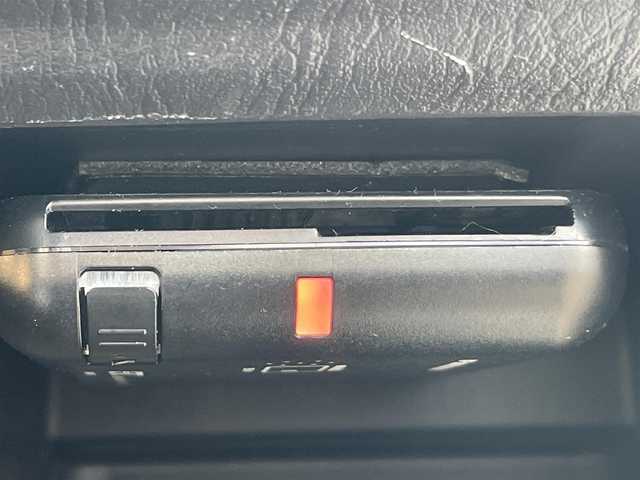 ダイハツ ミラ ジーノ 岡山県 2004(平16)年 15.9万km ホワイトパールマイカ 登録時走行距離：158192km/禁煙車/5速MT/社外オーディオ（DEH-380）/ETC/ブラウンウッドインテリア/ウッドコンピステアリング/ハーフレザーシート/電動格納ミラー/パワーウインドウ/パワーステアリング/メカニカルキー/スペアキー/純正ホイールカバー/取扱説明書/新車時整備手帳（保証書）