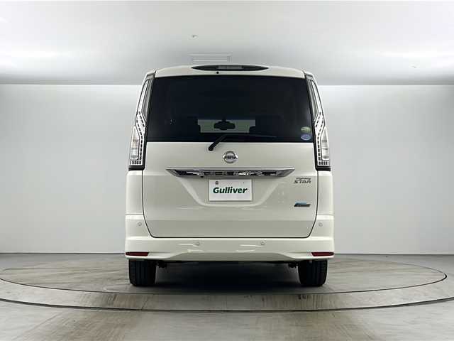 日産 セレナ ハイウェイS S HV Aセーフ 愛知県 2014(平26)年 12万km ブリリアントホワイトパール 純正ナビ/フルセグTV/DISC/FM/AM/AUX/両側パワースライドドア/後席フリップダウンモニター/全方位カメラ/ETC/アイドリングストップ/横滑り防止/レーンキープアシスト/衝突軽減ブレーキ/クルーズコントロール/ECOモード/ステアリングリモコン/100V電源/純正フロアマット/純正AW16インチ/電動格納ミラー/ウインカー付きミラー/オートライト/フォグランプ/プッシュスタート/スマートキー