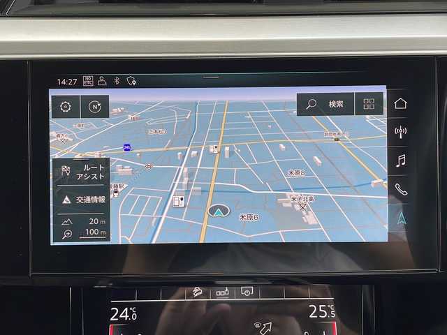アウディ アウディ ｅ－ｔｒｏｎ SB 55クワトロ Sライン 鳥取県 2020(令2)年 3.8万km フローレットシルバーM ファーストエディション/Sラインパッケージ/オールモードクワトロ/バング&オルフセンサウンド/６ポットキャリパー（オレンジ）/純正21インチAW(コンチネンタルタイヤ）/バーチャルエクステリアミラー/バーチャルコックピット/Sラインハーフレザーシート/純正前後ドライブレコーダー/アダクティプLEDヘッドライト/全席イージークローザー/パワーテールゲート（フットアクション）/アンビエントライト/マルチメディアインターフェース/フルセグ・Bluetooth/全方位カメラ/プリクラッシュセーフティ/アダクティブクルーズ/ブラインドスポット/レーンデパーチャー/オートハイビーム/前席パワーシート/前席シートヒーター/ハイトコントロール（エアサス）/アドバンストキーx２個/リアスポイラー/ビルトインETC/保証書・取説