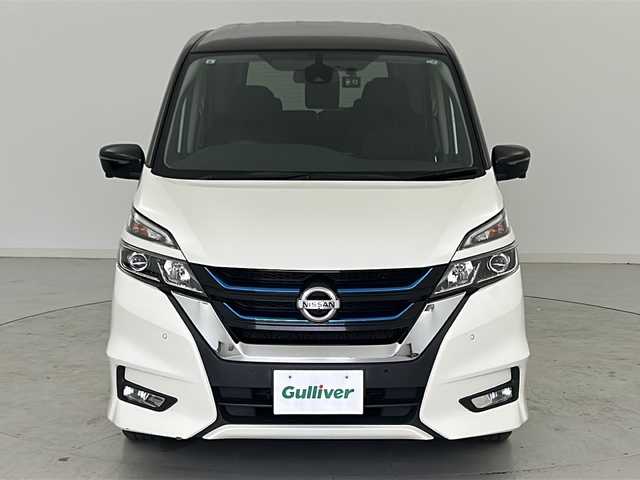 日産 セレナ e－パワー ハイウェイスター V 宮城県 2019(平31)年 5万km ブリリアントホワイトパール 2トーン ワンオーナー/禁煙車/エマージェンシーブレーキ/車線逸脱警報/クルーズコントロール/駐車支援/アラウンドビューモニター/アルパイン11型ナビ/BT.CD.DVD.SD/フルセグTV/両側パワースライドドア/ハンズフリースライドドア/前席シートヒーター/ステアリングヒーター/ステアリングスイッチ/ビルトインETC2.0/前後ドライブレコーダー/プッシュスタート/スマートキー/LEDヘッドライト/フォグランプ/社外フロアマッド/純正15インチAW/ドアバイザー/シートバックテーブル/ロールサンシェード