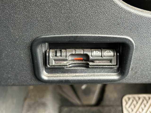 日産 デュアリス 20G 千葉県 2011(平23)年 12.4万km グレイッシュブロンズ 純正7インチHDDナビゲーション/【Blueooth・フルセグTV・HDD・DVD・CD】/バックカメラ/キセノンヘッドライト/・オートライト/スマートキー/前後ドライブレコーダー/ビルトインETC/MTモード付AT/ステアリングリモコン/スカイルーフ/純正フロアマット/保証書/取扱説明書