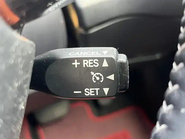 トヨタ シエンタ ハイブリッド ファンベースG クエロ 奈良県 2022(令4)年 2.3万km ブラックマイカ/ベージュ 2トーン 純正ナビ（NSZT-W68T）/クルーズコントロール/アラウンドビューモニター/前後コーナーセンサー/プリクラッシュセーフティ/レーンキープアシスト/両側パワースライドドア/ハーフレザーシート/前席シートヒーター/ステアリングヒーター/ＬＥＤヘッドライト/オートライト/ETC/前後ドライブレコーダー（CS-91FH）/SMACK15インチAW/スペアキーX1