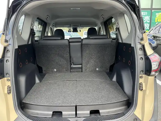 トヨタ シエンタ ハイブリッド ファンベースG クエロ 奈良県 2022(令4)年 2.3万km ブラックマイカ/ベージュ 2トーン 純正ナビ（NSZT-W68T）/クルーズコントロール/アラウンドビューモニター/前後コーナーセンサー/プリクラッシュセーフティ/レーンキープアシスト/両側パワースライドドア/ハーフレザーシート/前席シートヒーター/ステアリングヒーター/ＬＥＤヘッドライト/オートライト/ETC/前後ドライブレコーダー（CS-91FH）/SMACK15インチAW/スペアキーX1