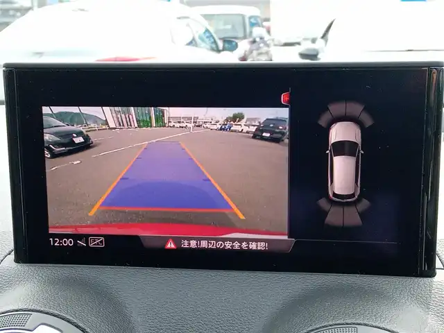 アウディ Ｑ２ 30TFSIスポーツ 福井県 2020(令2)年 2.4万km 赤 衝突被害軽減システム/純正ナビ/・（ワンセグTV/CD/DVD/Bluetooth）/バックカメラ/横滑り防止装置/レーンキープアシスト/追従機能付きクルーズコントロール/オートブレーキホールド/前後コーナーセンサー/前席シートヒーター/ETC2.0/前後ドライブレコーダー/純正17インチAW/純正フロアマット/オートLEDライト/スマートキー