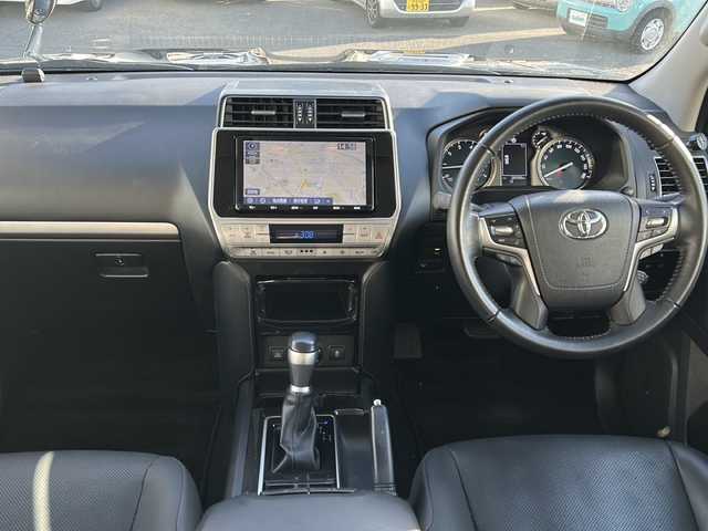 トヨタ ランドクルーザー プラド TX Lパッケージ ブラックED 静岡県 2021(令3)年 2.9万km ブラック /純正9インチナビ/地デジTV//純正CD/DVD/Bluetooth//バックカメラ//レザーシート//シートヒーター/エアシート//セーフティセンス//レーダークルーズコントロール//オートハイビーム//ルーフレール//純正18インチAW//スタッドレスAW付き積み込み//スマートキー//ETC