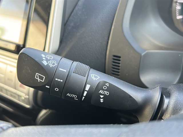 トヨタ ランドクルーザー プラド TX Lパッケージ ブラックED 静岡県 2021(令3)年 2.9万km ブラック /純正9インチナビ/地デジTV//純正CD/DVD/Bluetooth//バックカメラ//レザーシート//シートヒーター/エアシート//セーフティセンス//レーダークルーズコントロール//オートハイビーム//ルーフレール//純正18インチAW//スタッドレスAW付き積み込み//スマートキー//ETC