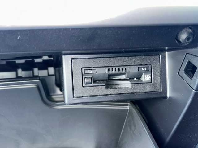 トヨタ ランドクルーザー プラド TX Lパッケージ ブラックED 静岡県 2021(令3)年 2.9万km ブラック /純正9インチナビ/地デジTV//純正CD/DVD/Bluetooth//バックカメラ//レザーシート//シートヒーター/エアシート//セーフティセンス//レーダークルーズコントロール//オートハイビーム//ルーフレール//純正18インチAW//スタッドレスAW付き積み込み//スマートキー//ETC